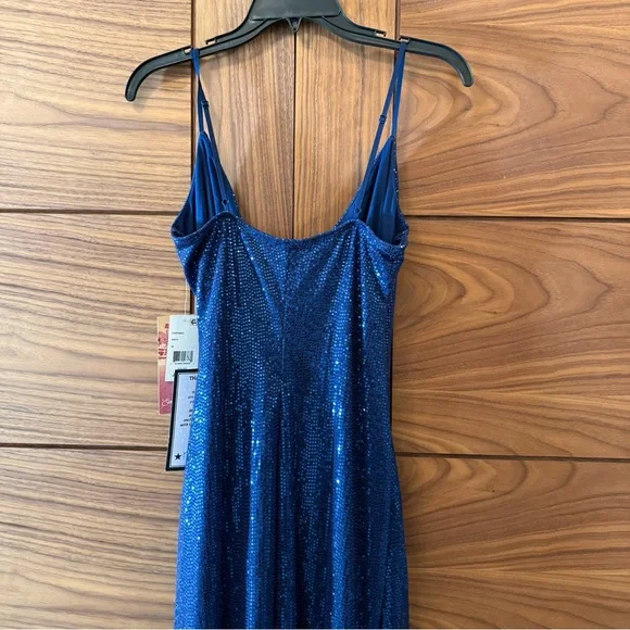 NWT Emerald Sundae Navy Sequin V-Neck Sheath Juniors Prom Dress High Slit - Sz M - Picture 9 of 9